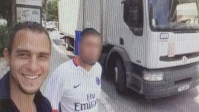 Selfie del terrorista que mató a 84 personas en Niza
