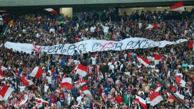 La afición de Chivas durante el juego entre Club Guadalajara y Monterrey