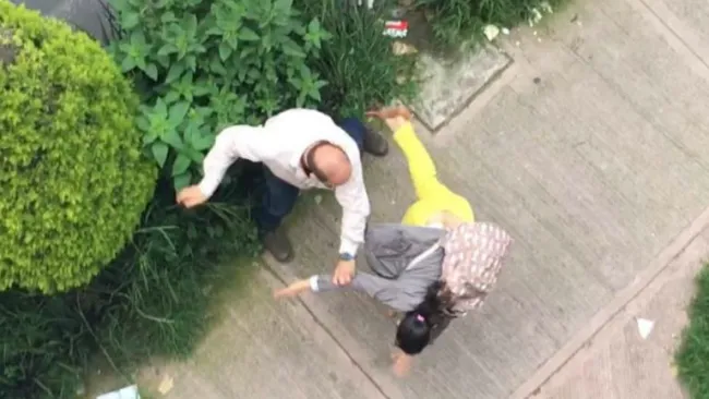 #LordPeatones derriba a una mujer en las calles de la CDMX