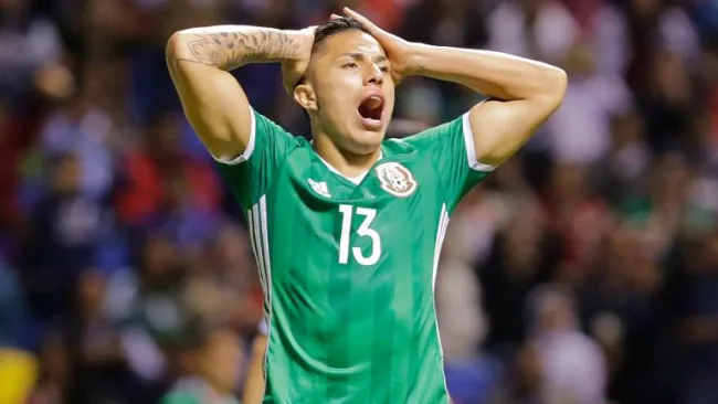 Salcedo se lamenta después de fallar