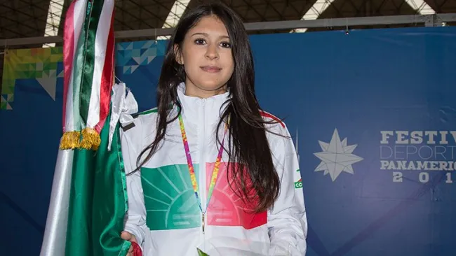 Paola Pliego, durante una premiación