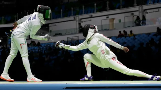 Alejandra Terán enfrenta a Sato en Esgrima Individual