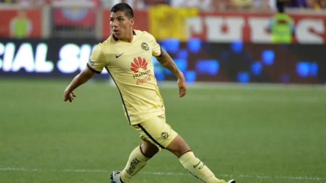 Erik Pimentel en la pretemporada con América 