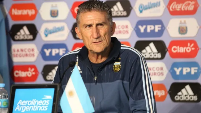 El entrenador argentino Edgardo 'Patón' Bauza, durante su presentación oficial