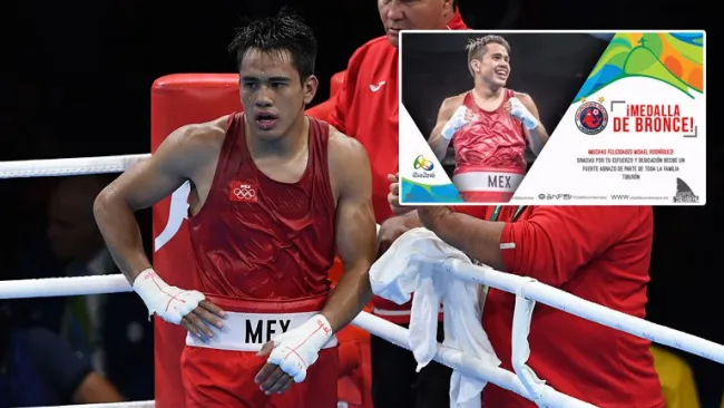 Misael Rodríguez descansa entre rounds