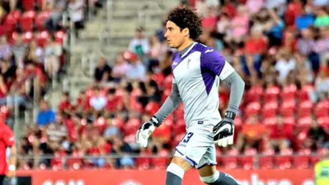 Memo Ochoa preparándose para el inicio de la Liga