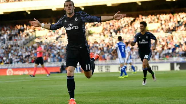Bale festeja su anotación frente a la Real Sociedad