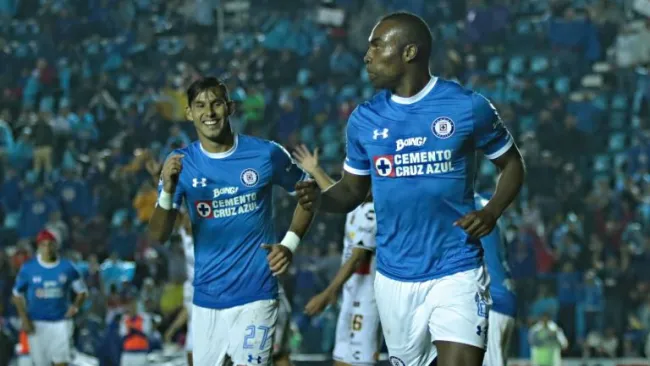 Joffre Guerrón festeja un gol con La Máquina durante la Copa MX 