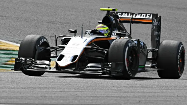 Checo Pérez, durante el Gran Premio de Bélgica