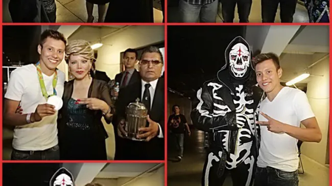 Germán Sánchez junto a Marisela Peña y La Parka en el backstage de Triplemanía