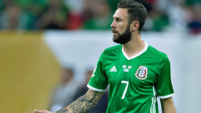 Layún, durante un partido del Tri