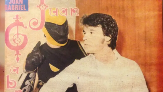 Tinieblas y Juan Gabriel en 'Los hermanos nobleza'