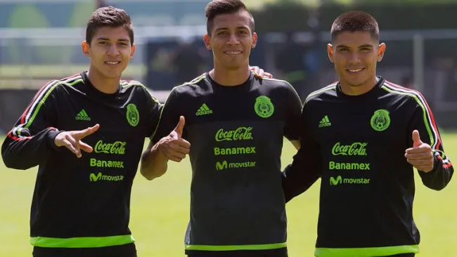 Zaldívar, Sepúlveda y Barragán posan en práctica del Tri