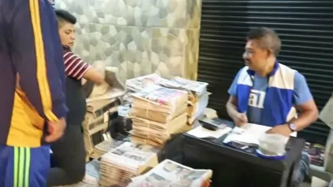 Personas trabajando para que RÉCORD llegue a tus manos