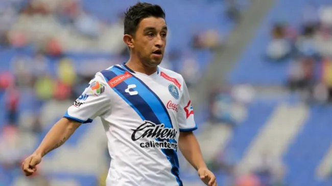 Christian 'Hobbit' Bermúdez, durante un juego con Puebla