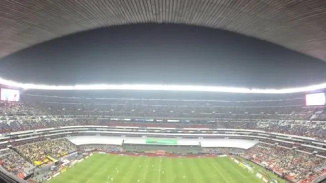 Imagen panorámica del Azteca durante el partido contra León