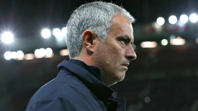 José Mourinho en el partido contra el Zorya Luhansk