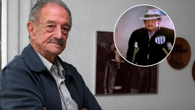 Mario Almada posa previo a una sesión fotográfica 