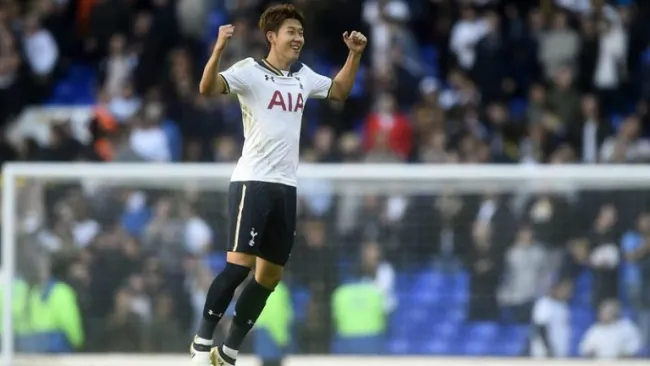 Heung-Min Son celebrado el partido ganado contra el Manchester City
