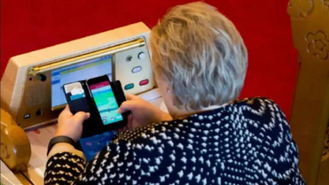 Primera Ministra de Noruega juega Pokémon Go