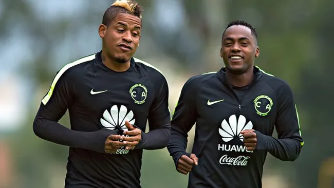 Arroyo e Ibarra en práctica del América