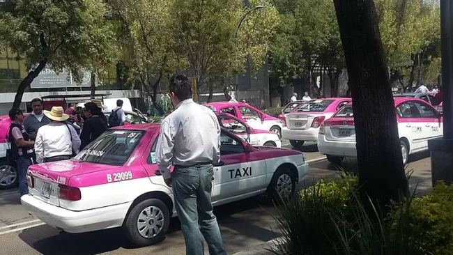 Taxistas bloquearon las avenidas principales de CDMX