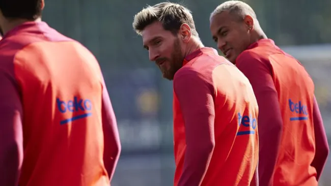 Messi, junto a Neymar en entrenamiento del Barcelona