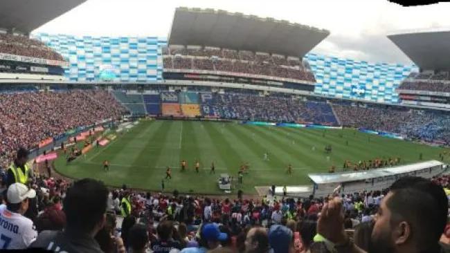 Así luce el estadio Cuauhtémoc lleno de aficionados de Chivas