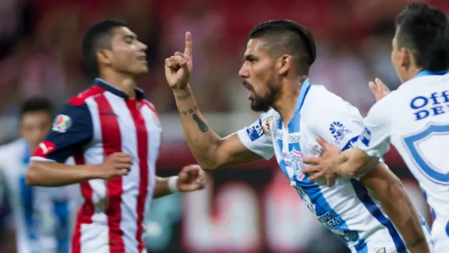 Jara celebra su gol frente a Chivas
