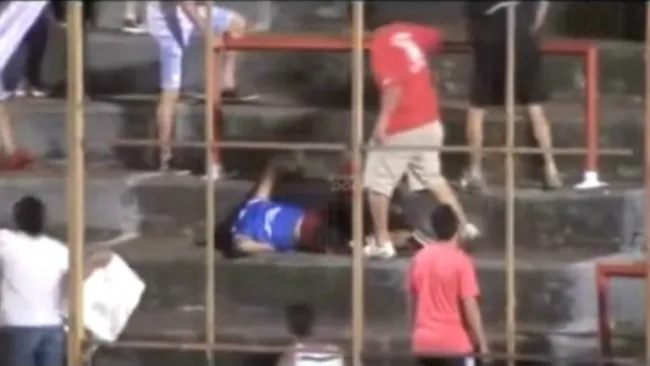 Tragica pelea de barras deja varios heridos