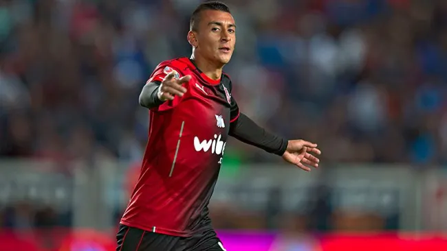 Álvarez festeja su gol contra Pachuca