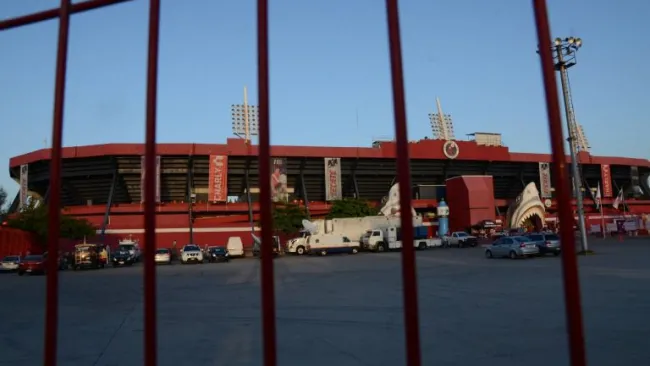 Imagen exterior del Estadio Luis 'Pirata' Fuente, de Tiburones Rojos de Veracruz