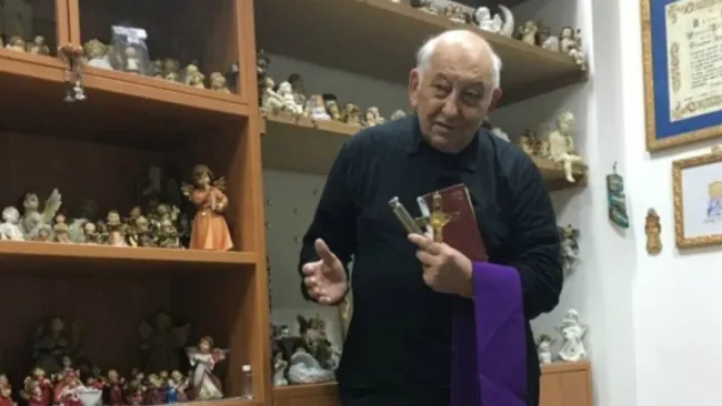 Vincenzo Taraborelli antes de misa