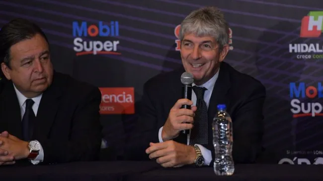 Paolo Rossi en conferencia de prensa