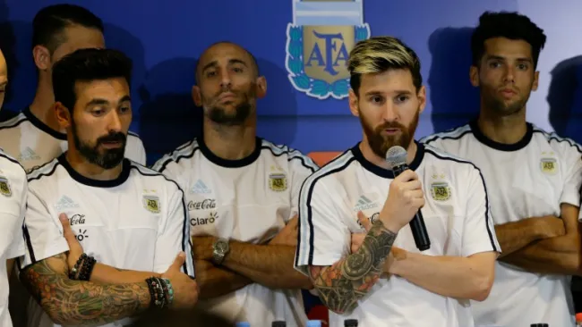 Jugadores de la Albiceleste vetando a la prensa en Fecha FIFA