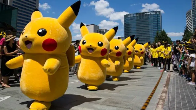 Pikachús gigantes desfilan en Japón