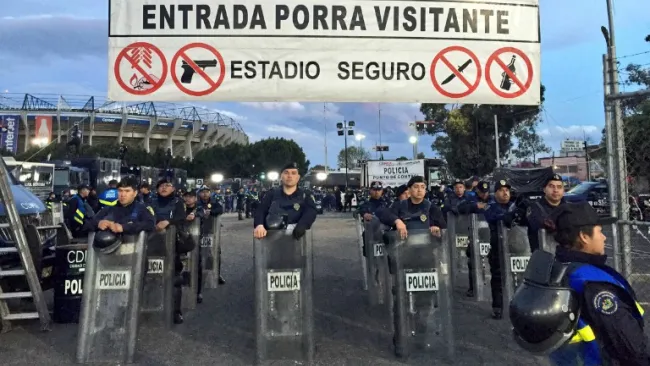 Dispositivo de Seguridad en el Estadio Azteca