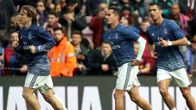 Modric, Vázquez y CR7 previo a jugar el Clásico español 