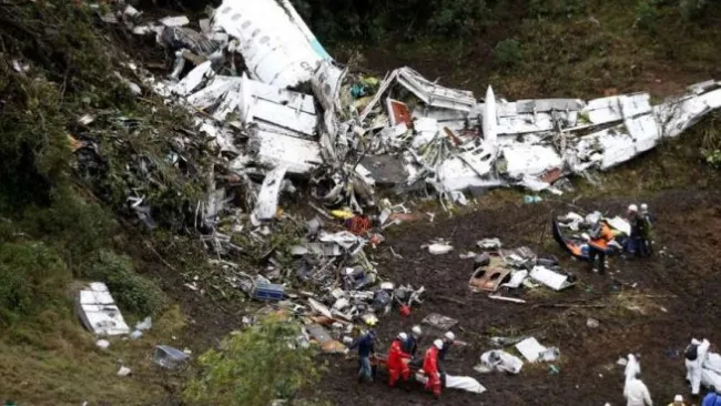 Restos del avión de Lamia que cayó en Antioquia