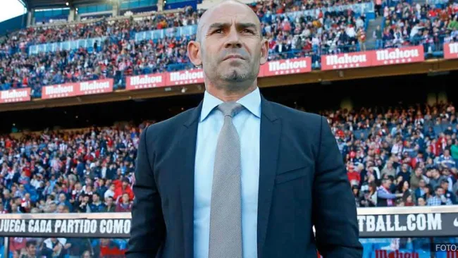 Paco Jémez durante un partido en el futbol español