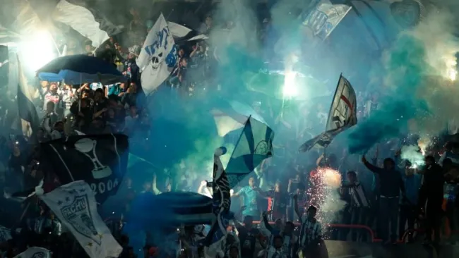 Afición de Pachuca durante un partido en el Hidalgo