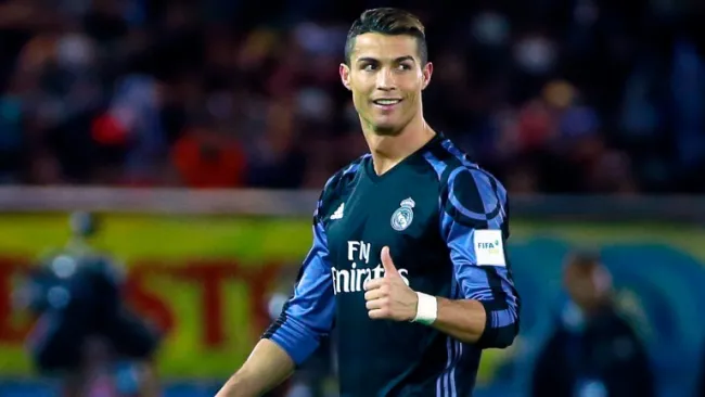 Cristiano sonríe durante la Semifinal del Mundial de Clubes