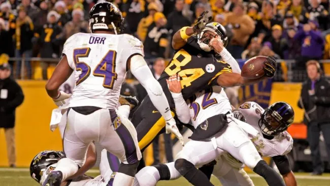 Antonio Brown consigue el TD de la victoria de Steelers