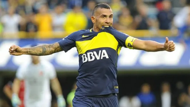 Tévez celebra anotación con Boca Juniors