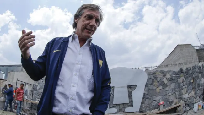 Ares de Parga, presidente del patronato universitario