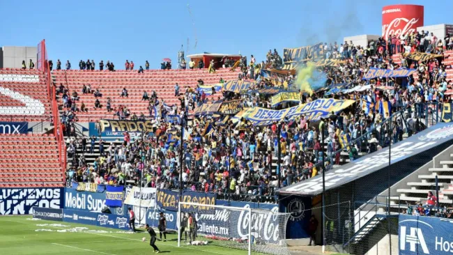 Afición de San Luis en el Alfonso Lastras