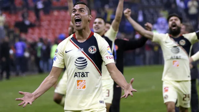 América celebra su triunfo frente a Cruz Azul