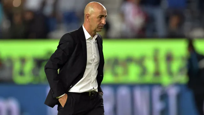 Francisco Ayestarán durante un partido contra León