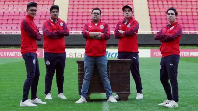 La escuadra de Chivas para competir en Clash Royale