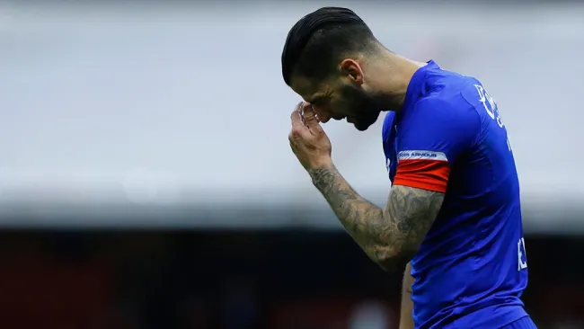 Édgar Méndez en partido con Cruz Azul